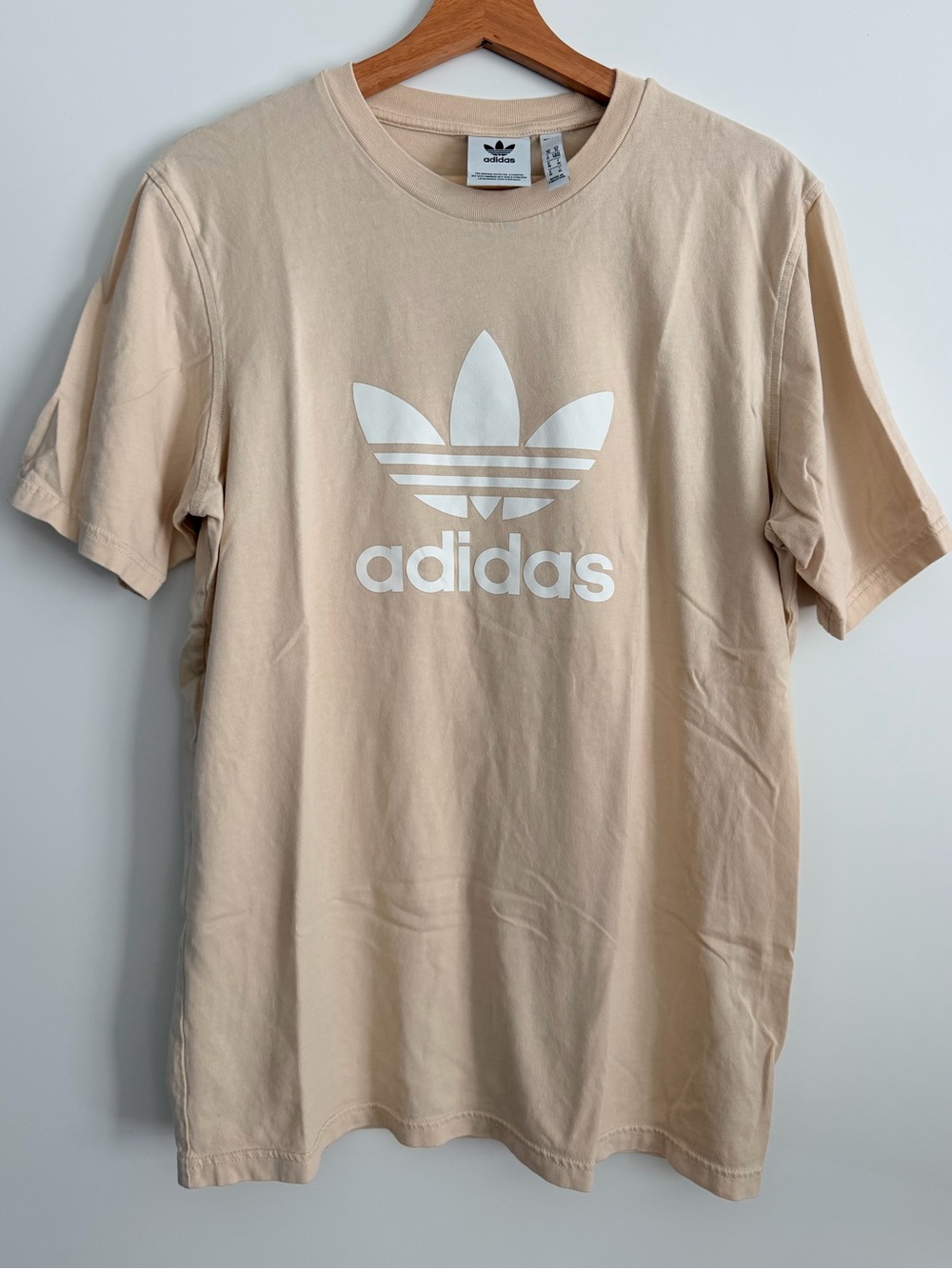 Adidas women’s trefoil tee